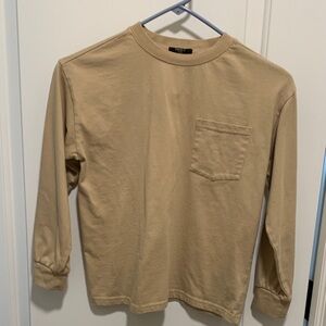Forever 21 Kids Tan Long Sleeve Tee. Size 9/10. Pre-owned.